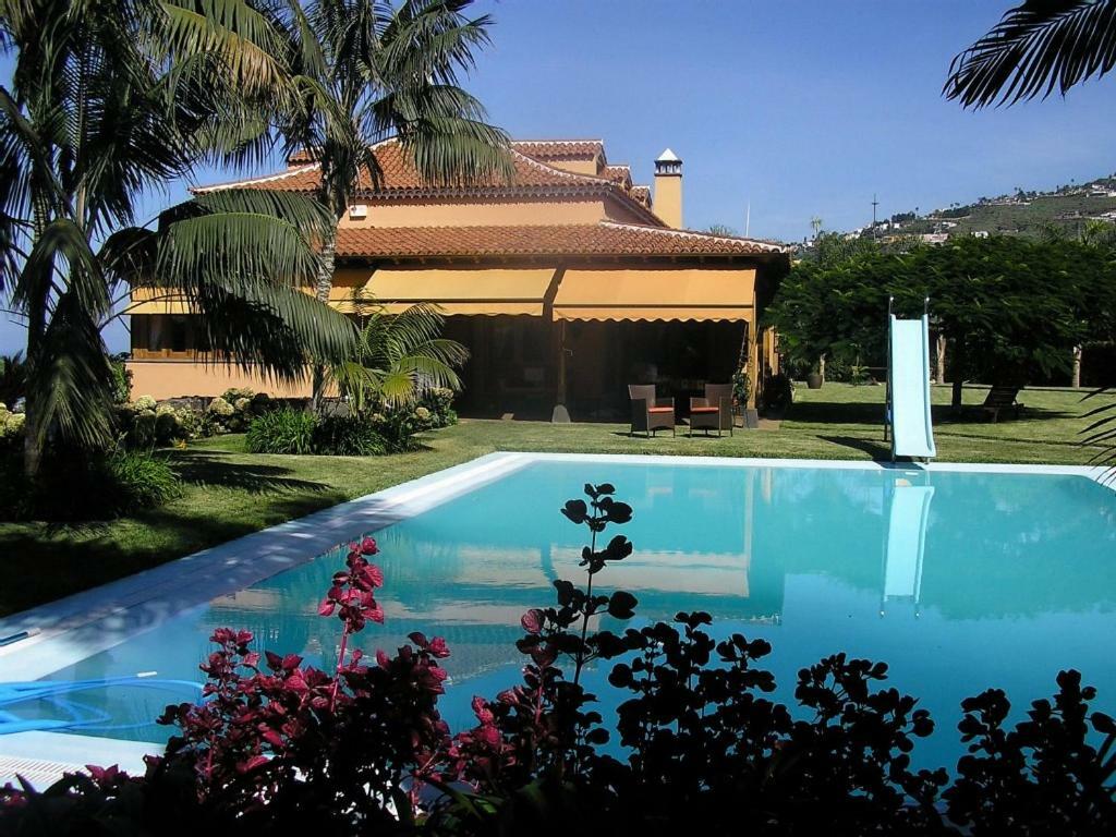 Lujoso Apartamento En Finca Robles 2 La Orotava Luaran gambar